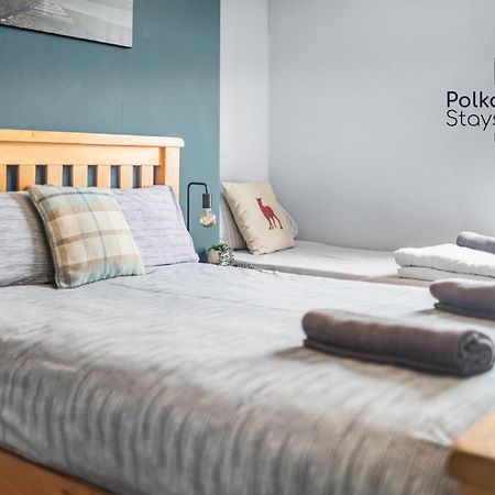 Polkadot Winter Gardens - Large Modern Apartments In Blackpool By Polkastays מראה חיצוני תמונה