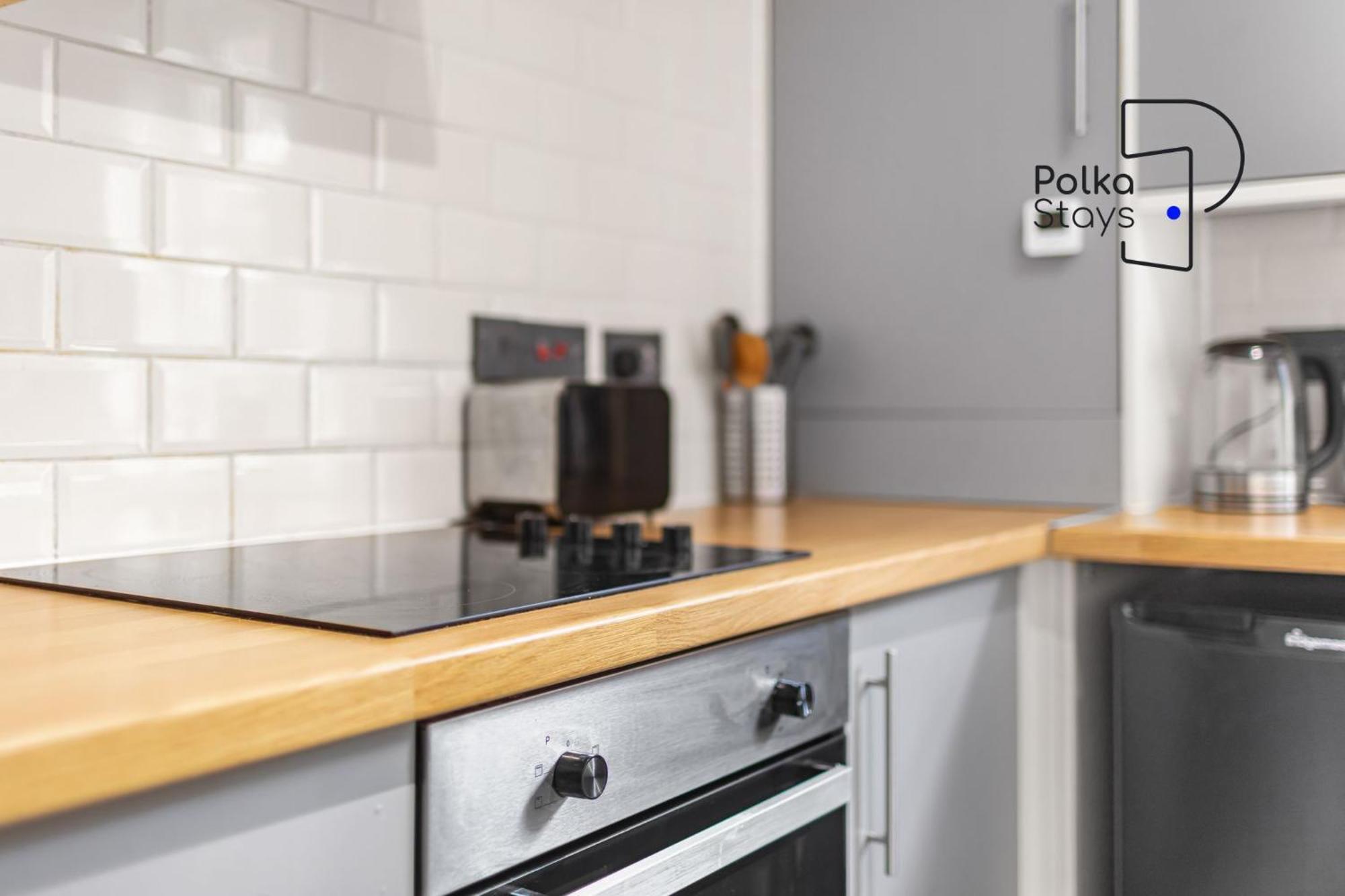 Polkadot Winter Gardens - Large Modern Apartments In Blackpool By Polkastays מראה חיצוני תמונה